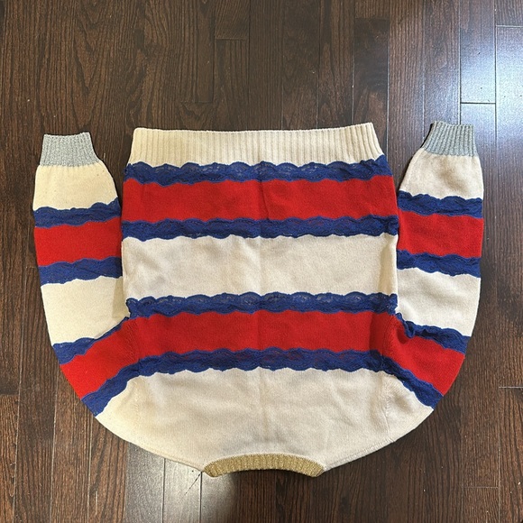 Gucci sweater 100% Wool (xs-s) - Picture 4 of 4